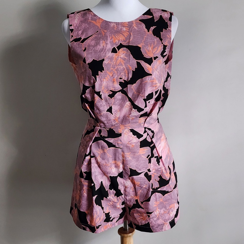 Topshop Floral Lace Back Romper Womens 2 Pink Black Party Vacation Romantic